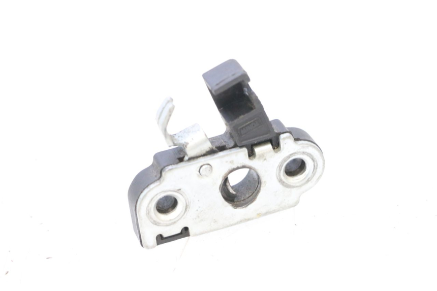 photo de SERRURE DE SELLE YAMAHA NEOS NEO'S 4T 50 (2008 - 2016) - Détail de la pièce