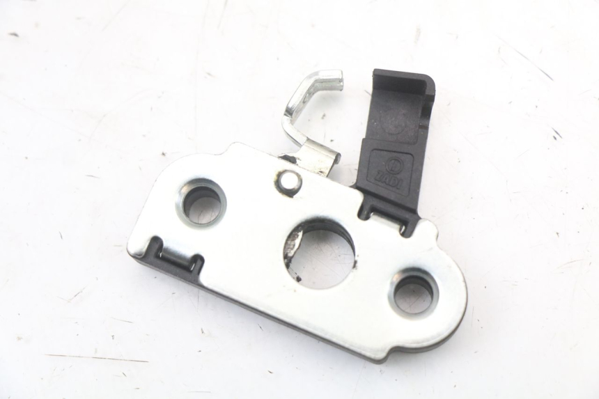 photo de SERRURE DE SELLE MOTO GUZZI NORGE 8V GT 1200 (2011 - 2016)