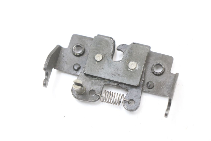 photo de SERRURE DE SELLE PIAGGIO MP3 500 (2011 - 2015)