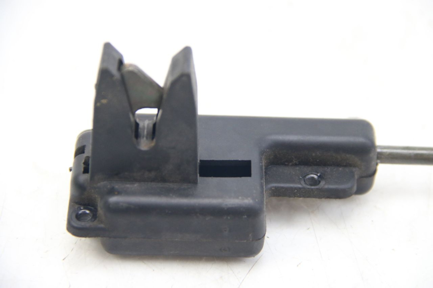 photo de SERRURE DE SELLE PIAGGIO ZIP 4T 50 (2018 - 2020)