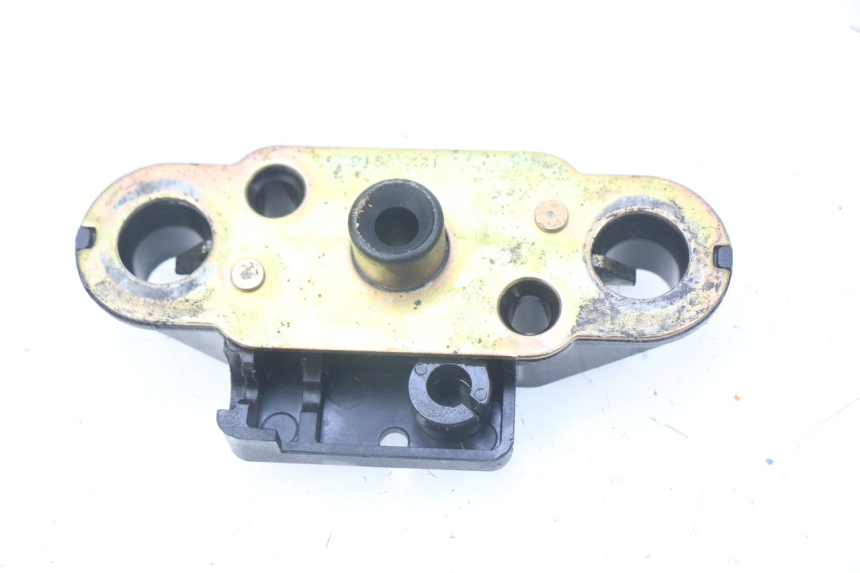 photo de SERRURE DE SELLE SUZUKI GSF N BANDIT 600 (2000 - 2004)