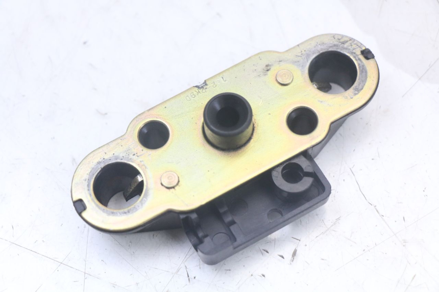 photo de SERRURE DE SELLE SUZUKI SV N 650 (1999 - 2002)