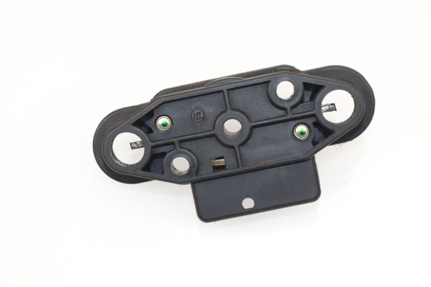 photo de SERRURE DE SELLE SUZUKI SV S 650 (1999 - 2002)