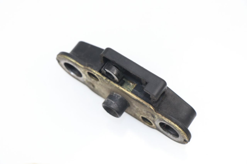 photo de SERRURE DE SELLE SUZUKI SV S 650 (1999 - 2002)