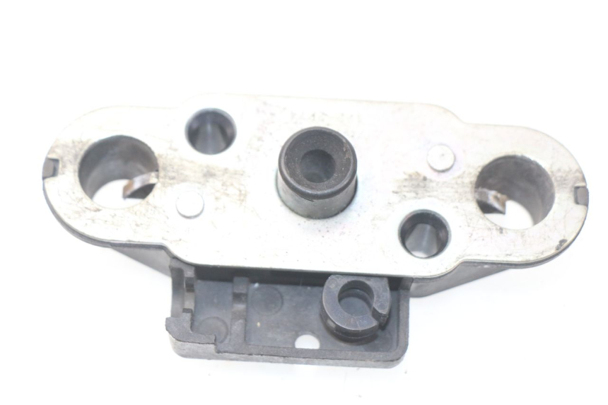 photo de SERRURE DE SELLE SUZUKI SV S ABS 650 (2003 - 2009)