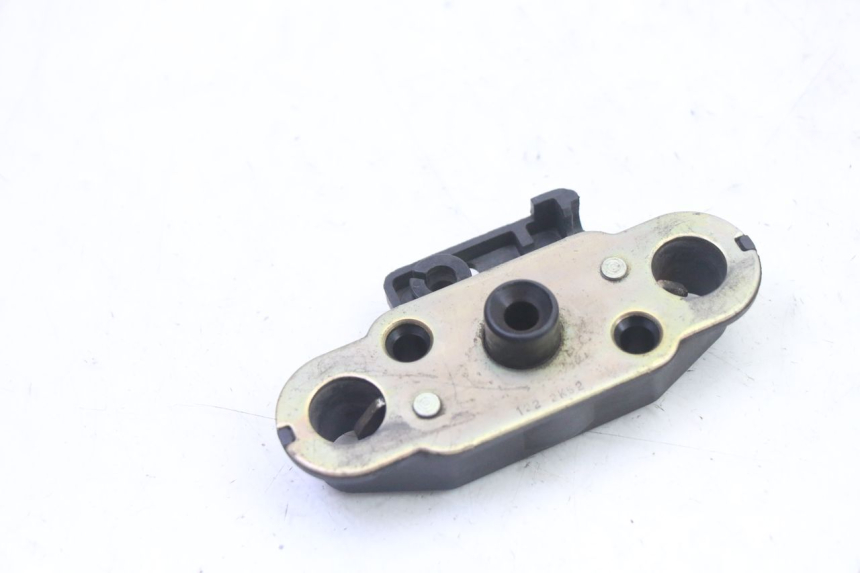 photo de SERRURE DE SELLE SUZUKI SV S 650 (2003 - 2009)
