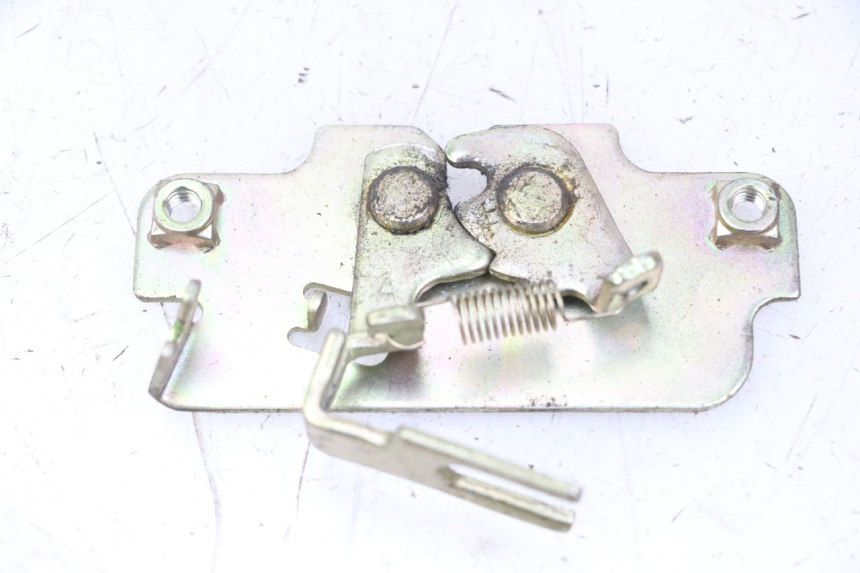 photo de SERRURE DE SELLE PEUGEOT TWEET 4T 50 (2018 - 2020)