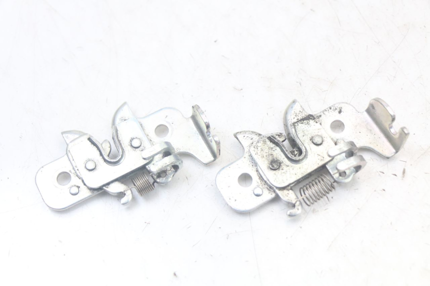 photo de SERRURE DE SELLE YAMAHA XMAX X-MAX ABS 125 (2017 - 2020)