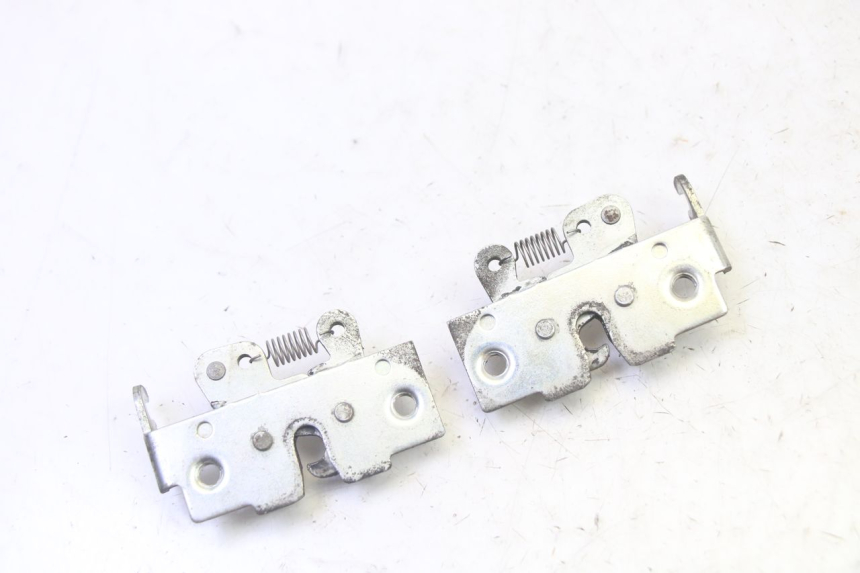 photo de SERRURE DE SELLE YAMAHA X-MAX XMAX 250 (2006 - 2009)