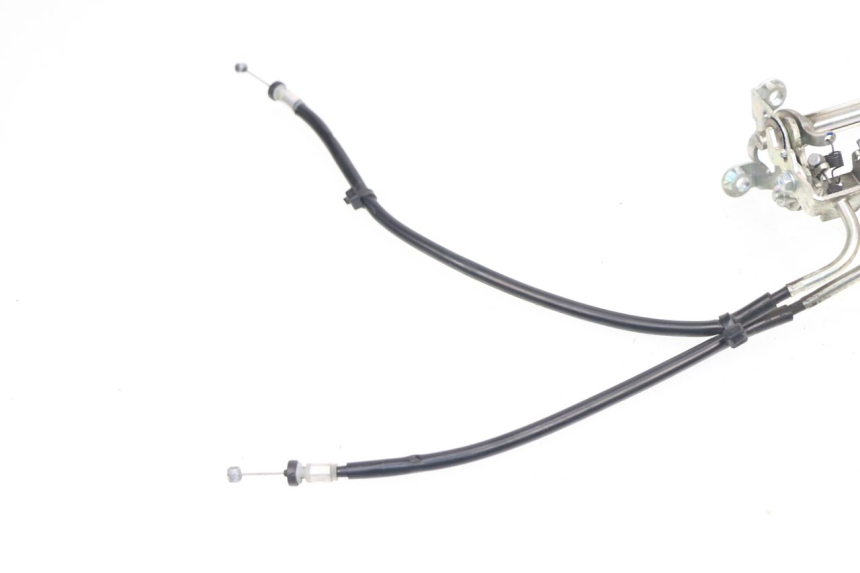 photo de SERRURE DE SELLE YAMAHA YP T-MAX TMAX 530 (2017 - 2020)