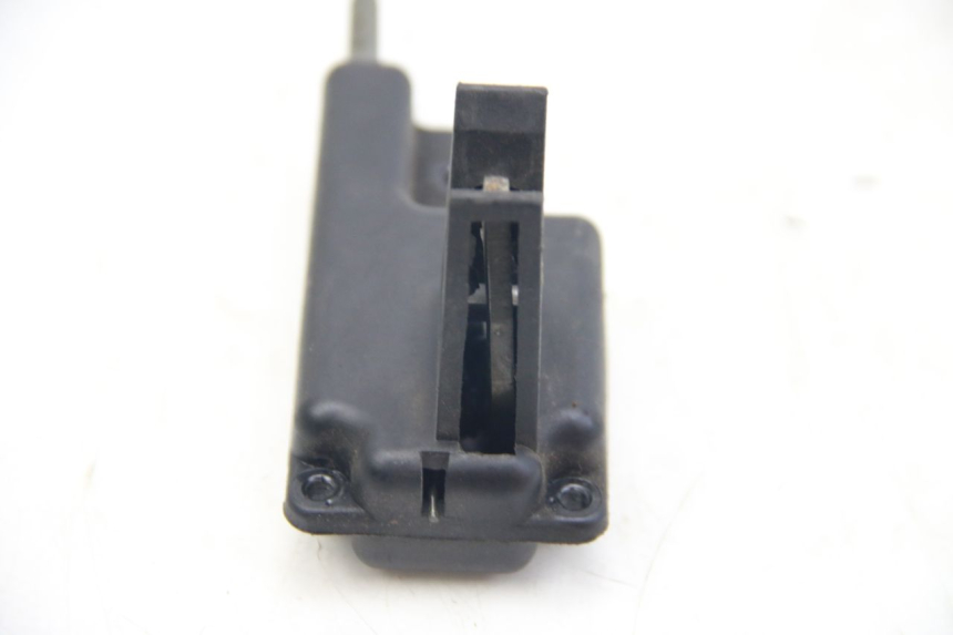 photo de SERRURE DE SELLE PIAGGIO ZIP 4T 50 (2018 - 2020)