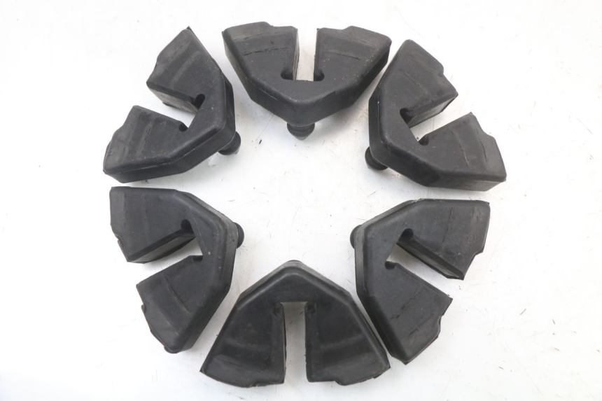 photo de SILENTBLOC COURONNE SUZUKI GSX E 250 (1982 - 1983)