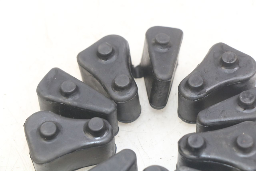 photo de SILENTBLOC COURONNE HONDA CBR F SC25 1000 (1989 - 1992)