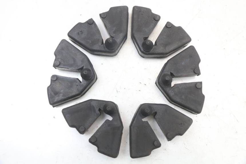 photo de SILENTBLOC COURONNE SUZUKI GSX E 250 (1982 - 1983)