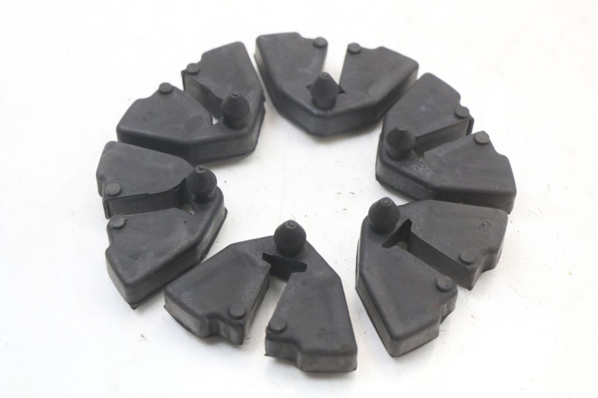 photo de SILENTBLOC COURONNE SUZUKI GSX E 250 (1982 - 1983)