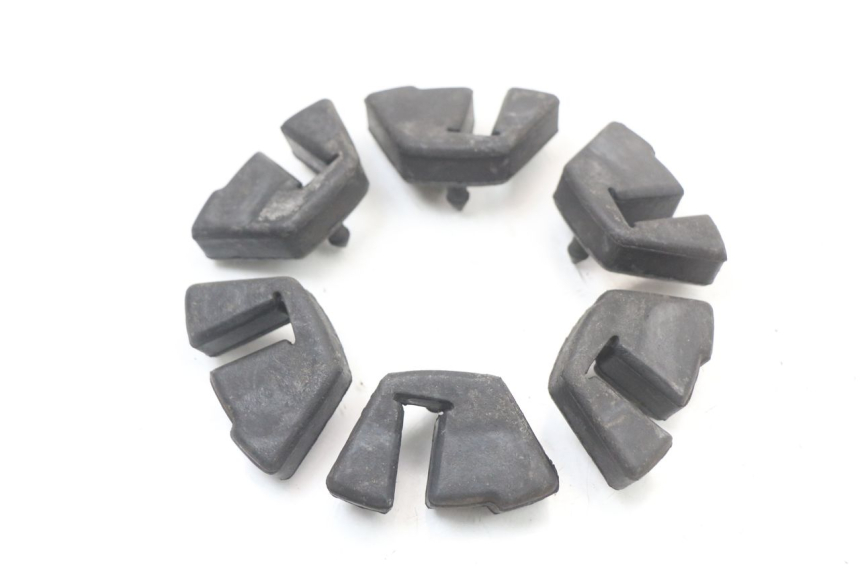 photo de Silentbloc de couronne SUZUKI VL INTRUDER 125 (2004 - 2007)