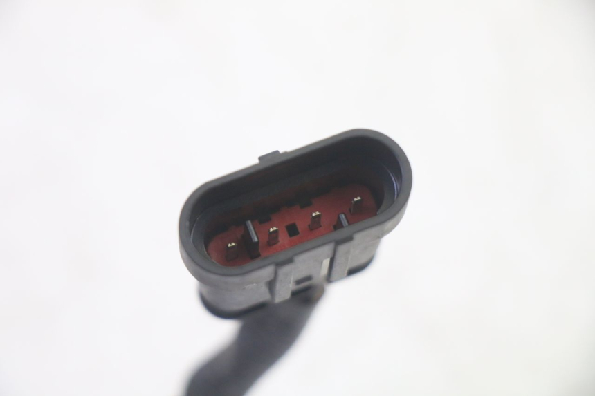 photo de SONDE LAMBDA PIAGGIO ZIP 4T 50 (2018 - 2020) - Vue d’ensemble