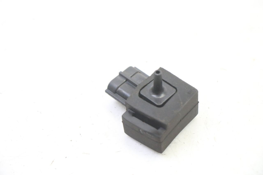photo de SONDE PRESSION AIR SUZUKI BURGMAN 125 (2007 - 2014)