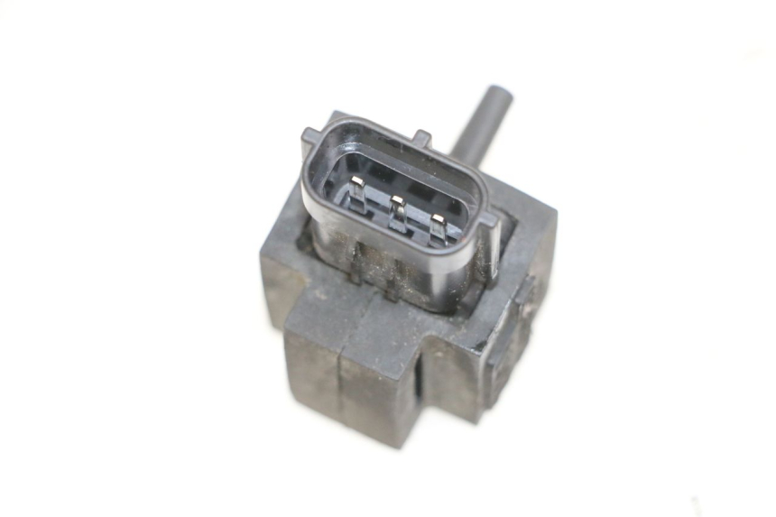 photo de SONDE PRESSION AIR SUZUKI BURGMAN 650 (2013 - 2020)