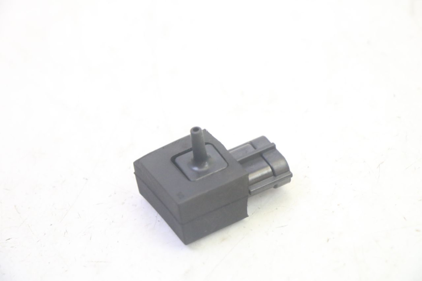 photo de SONDE PRESSION AIR SUZUKI BURGMAN 125 (2007 - 2014) - Vue principale