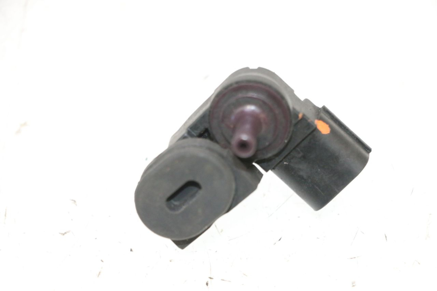 photo de SONDE PRESSION AIR KAWASAKI ER-6 ER6 F ABS 650 (2012 - 2016) - Zoom état d’usage