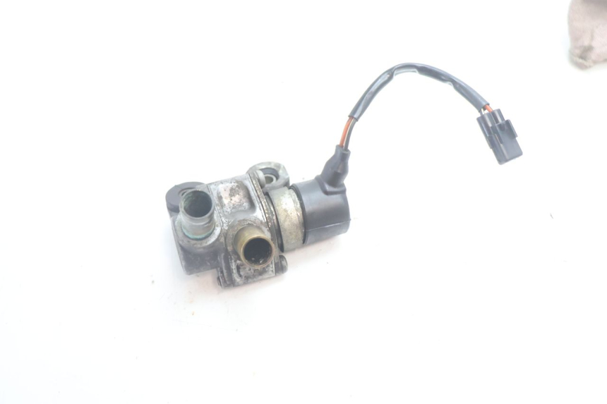 photo de SONDE PRESSION AIR HONDA FES S-WING SWING ABS 125 (2007 - 2015) - Zoom état d’usage