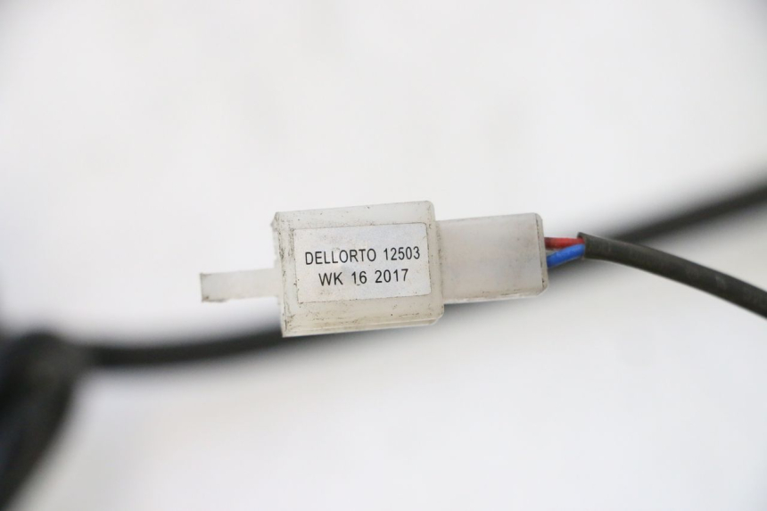 photo de SONDE PRESSION AIR SYM FIDDLE 3 III 50 (2014 - 2020) - Zoom état d’usage