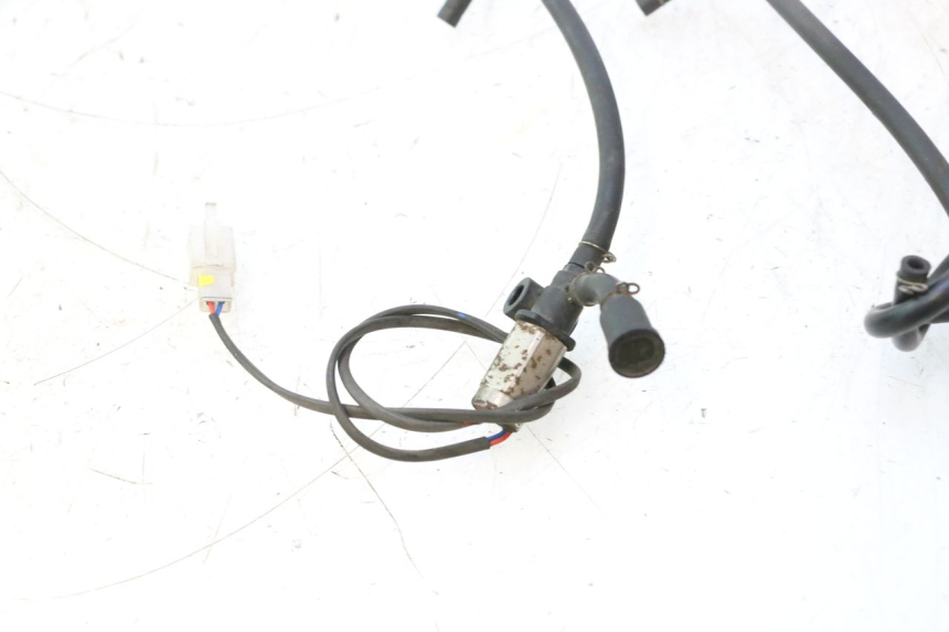 photo de SONDE PRESSION AIR SYM FIDDLE 3 III 50 (2014 - 2020) - Points de fixation