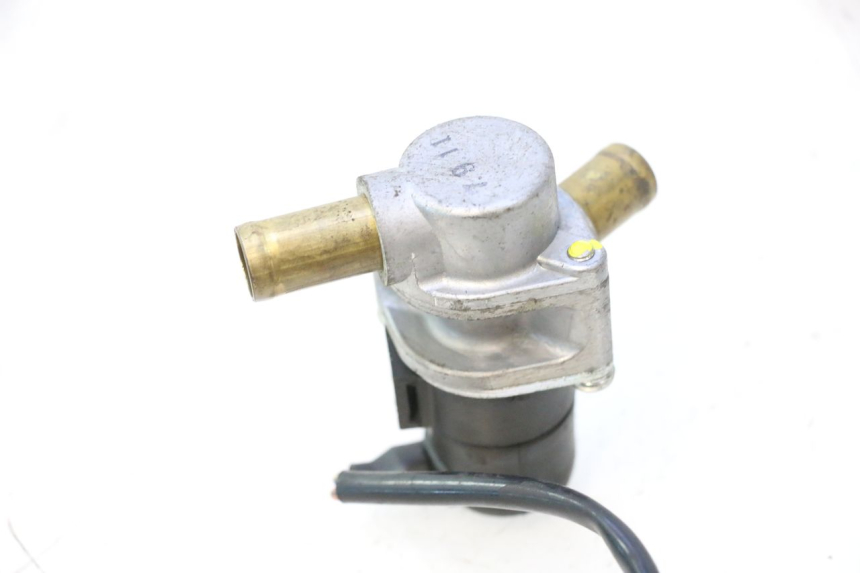 photo de SONDE PRESSION AIR HONDA FJS SILVER WING SILVERWING 400 (2005 - 2008) - Gros plan technique