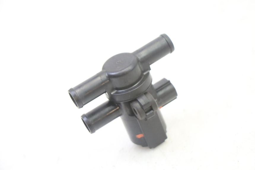 photo de SONDE PRESSION AIR SUZUKI GSR 750 (2011 - 2017)
