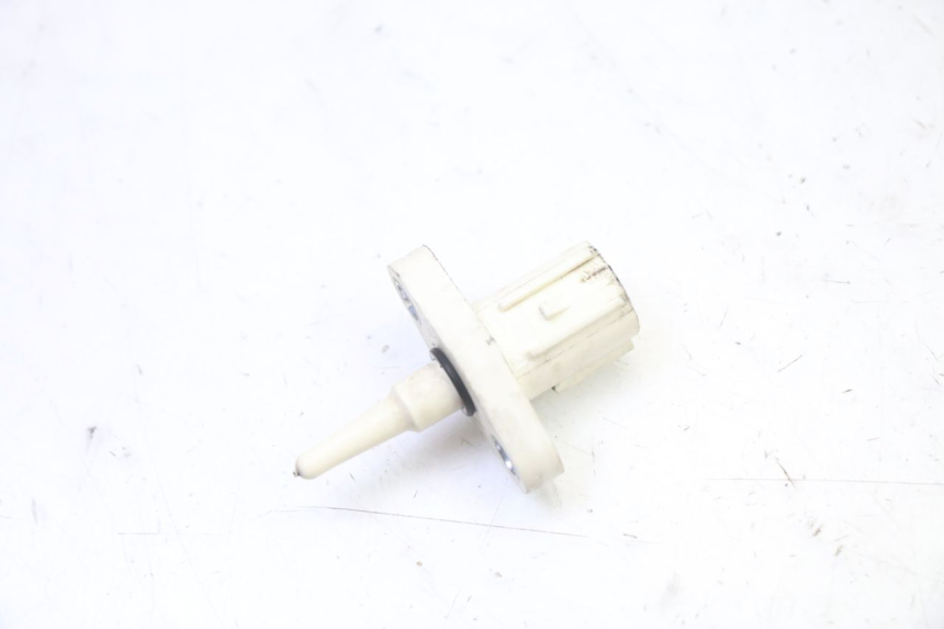 photo de SONDE PRESSION AIR SUZUKI GSR 750 (2011 - 2017)