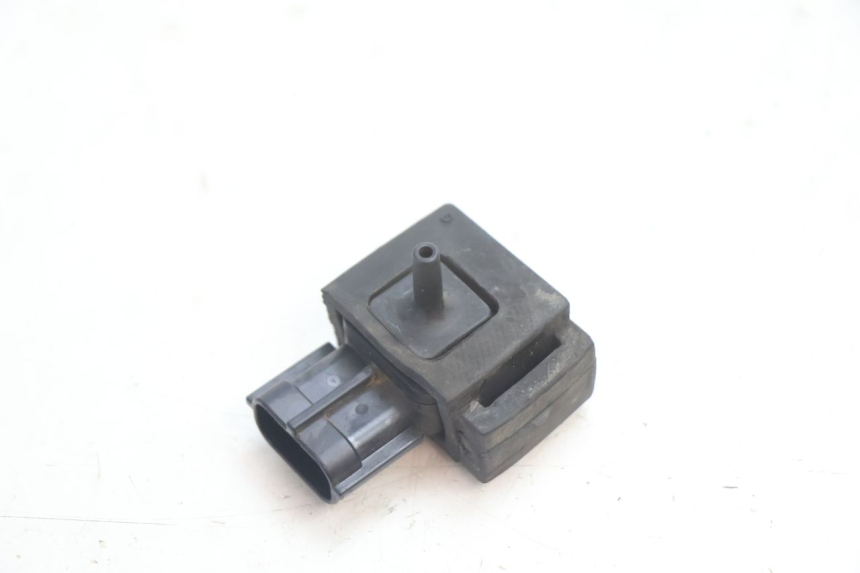 photo de SONDE PRESSION AIR SUZUKI GSR 600 (2005 - 2012) - Vue principale