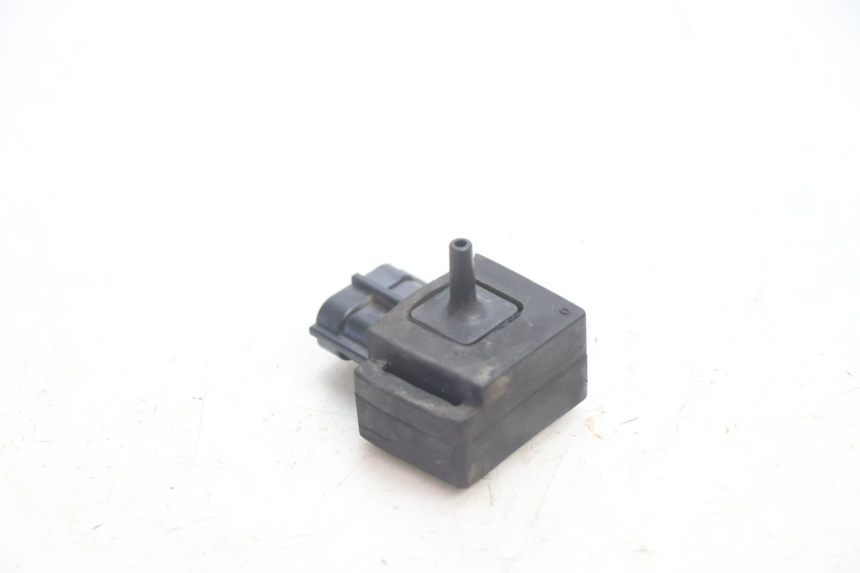 photo de SONDE PRESSION AIR SUZUKI GSR 600 (2005 - 2012) - Zoom état d’usage