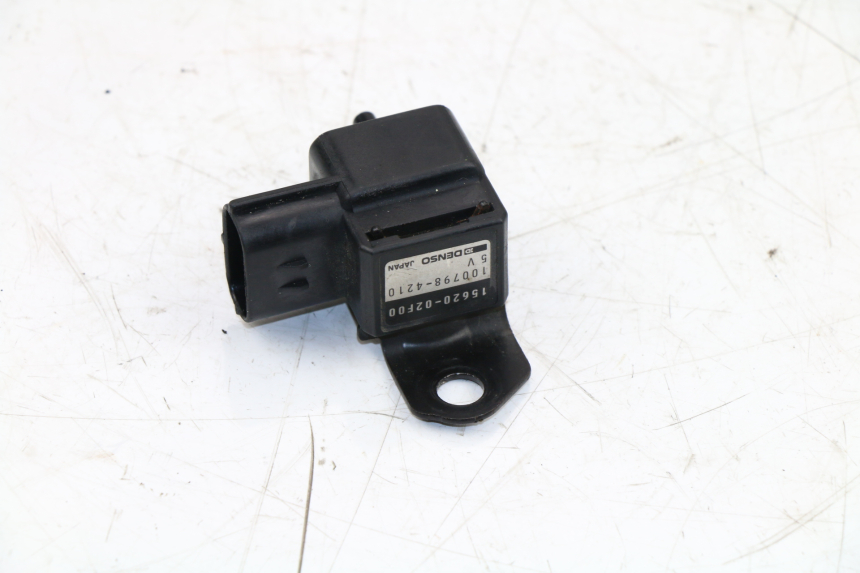 photo de SONDE PRESSION AIR SUZUKI GSX R 750 (1996 - 2000)