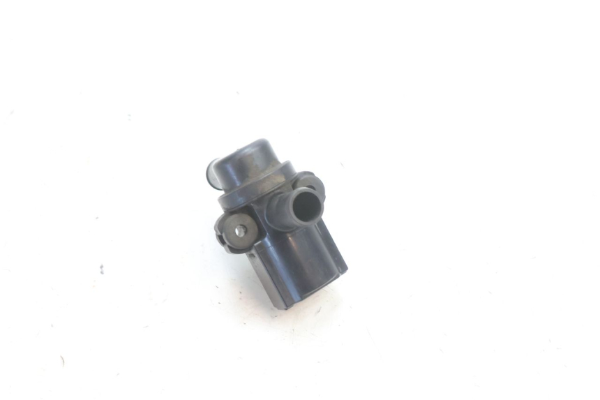 photo de SONDE PRESSION AIR PIAGGIO LIBERTY IGET 4T 50 (2021 - 2025) - Autre angle de vue