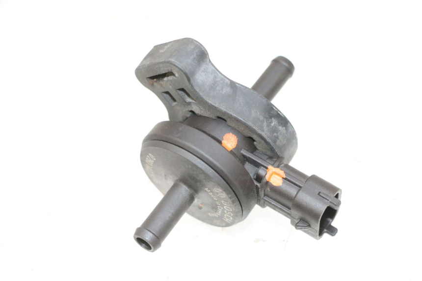 photo de SONDE PRESSION AIR PIAGGIO MP3 HPE 300 (2019 - 2026) - Zoom état d’usage