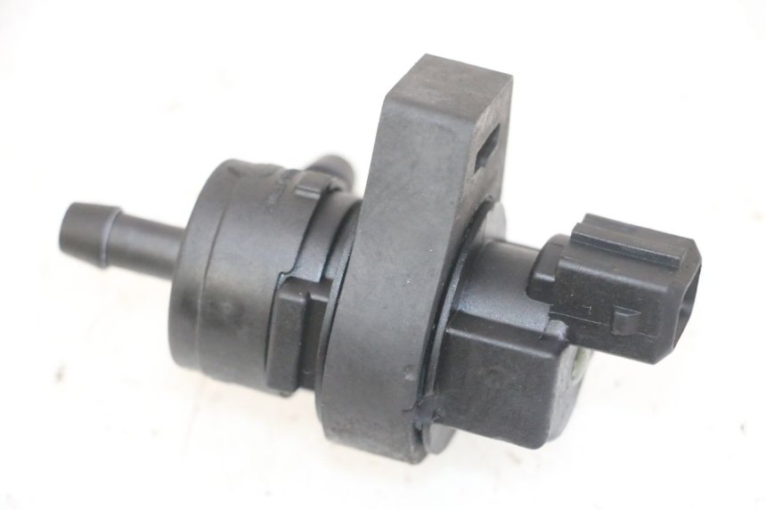 photo de SONDE PRESSION AIR PEUGEOT SATELIS COMPRESSOR K15 125 (2006 - 2009)