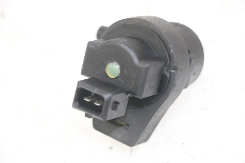 photo de SONDE PRESSION AIR PEUGEOT SATELIS COMPRESSOR K15 125 (2006 - 2009)