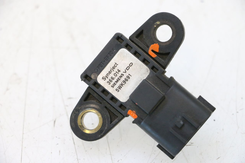 photo de SONDE PRESSION AIR PEUGEOT SATELIS COMPRESSOR K15 125 (2006 - 2009) - Détail de la pièce