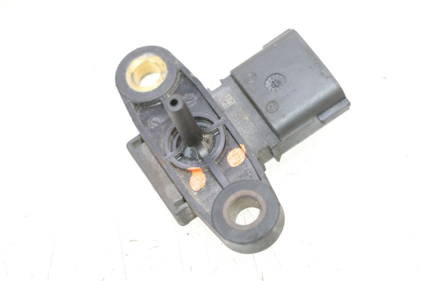 photo de SONDE PRESSION AIR PEUGEOT SATELIS COMPRESSOR K15 125 (2006 - 2009) - Autre angle de vue