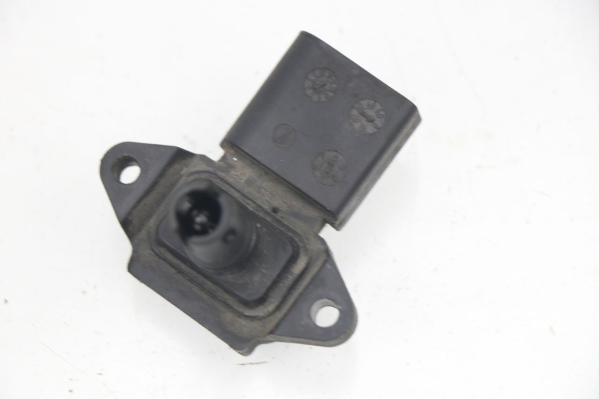 photo de SONDE PRESSION AIR PEUGEOT SATELIS 125 (2006 - 2009) - Gros plan technique
