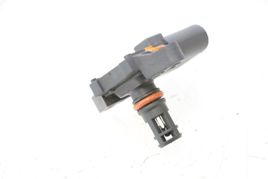 photo de SONDE PRESSION AIR PEUGEOT SATELIS 125 (2006 - 2009) - Gros plan technique