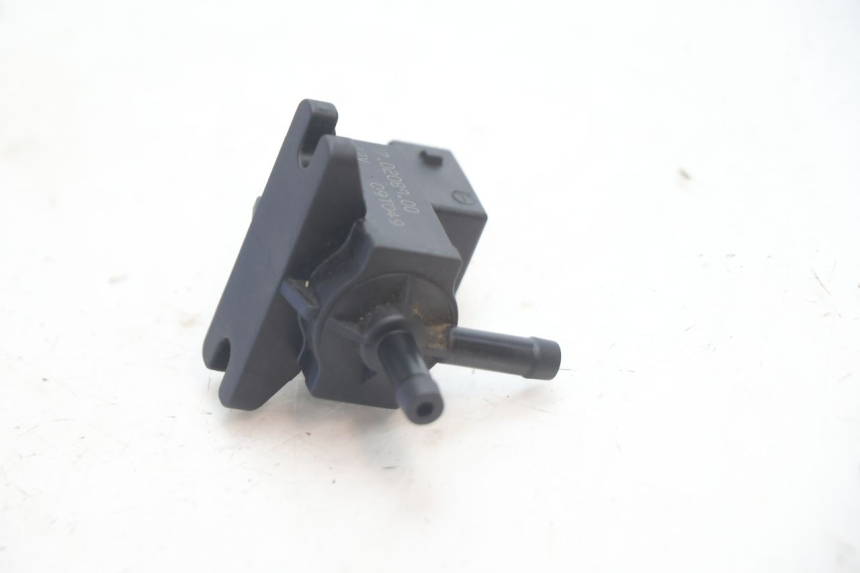 photo de SONDE PRESSION AIR CAN-AM SPYDER RS 1000 (2008 - 2012) - Autre angle de vue
