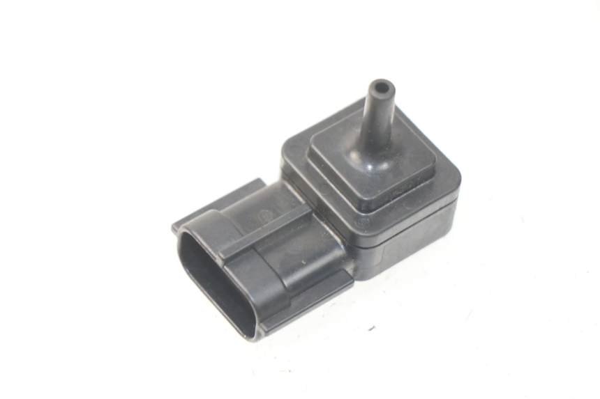 photo de SONDE PRESSION AIR SUZUKI UC EPICURO 125 (1999 - 2003)