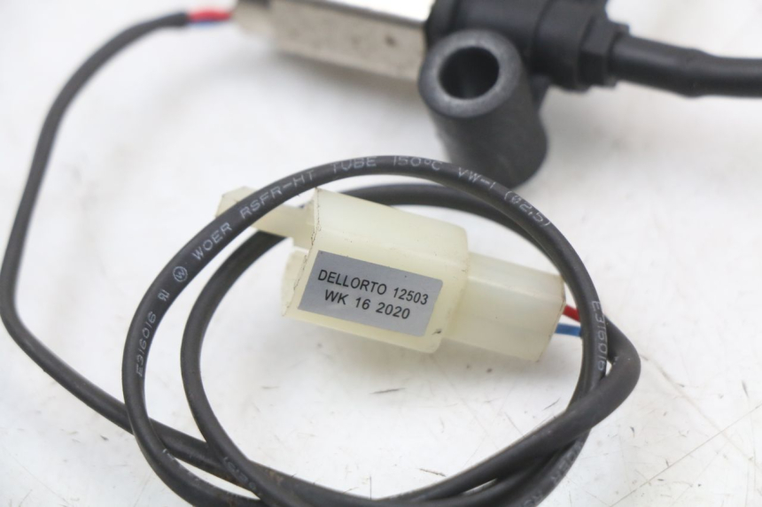 photo de Air pressure sensor VASTRO STREET X 4T 50 (2016 - 2021)