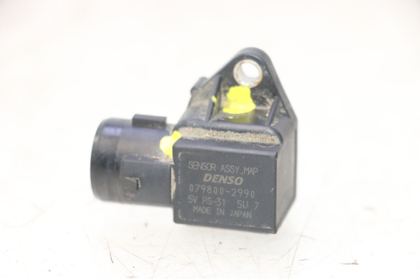 photo de SONDE PRESSION AIR HONDA VFR FI RC46 800 (1998 - 2001) - Zoom état d’usage