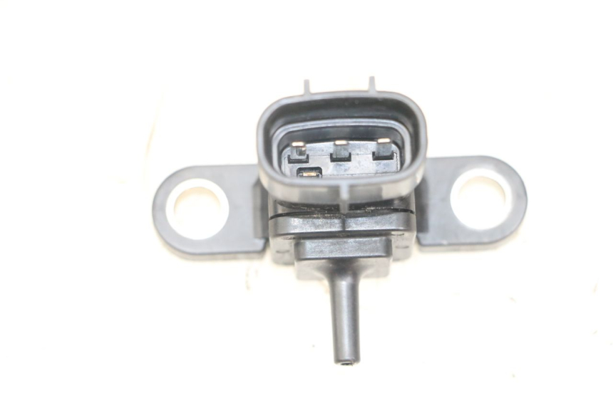 photo de SONDE PRESSION AIR YAMAHA X-MAX XMAX 250 (2006 - 2009)