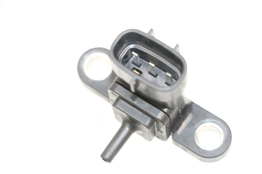 photo de SONDE PRESSION AIR YAMAHA X-MAX XMAX 125 (2010 - 2013) - Zoom état d’usage