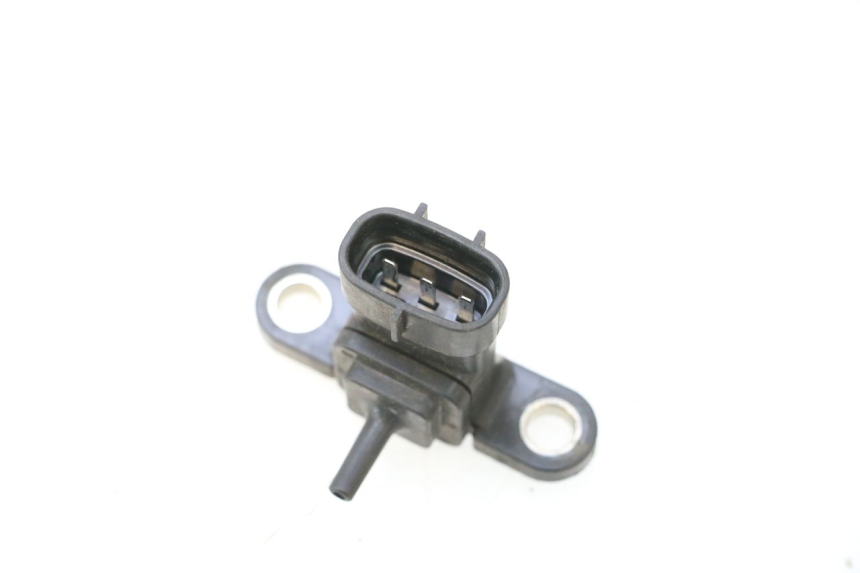 photo de SONDE PRESSION AIR YAMAHA X-MAX XMAX 125 (2010 - 2013) - Autre angle de vue