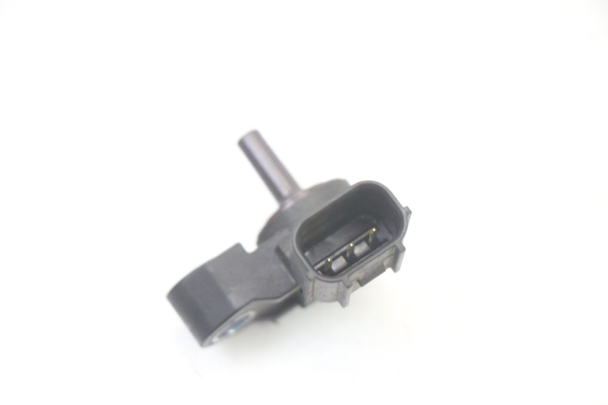 photo de SONDE PRESSION AIR YAMAHA XJ6 ABS 600 (2008 - 2016)
